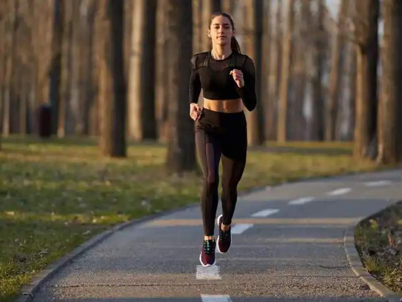 How Does EGCG in Green Tea Extract Support Weight Loss and Metabolism?