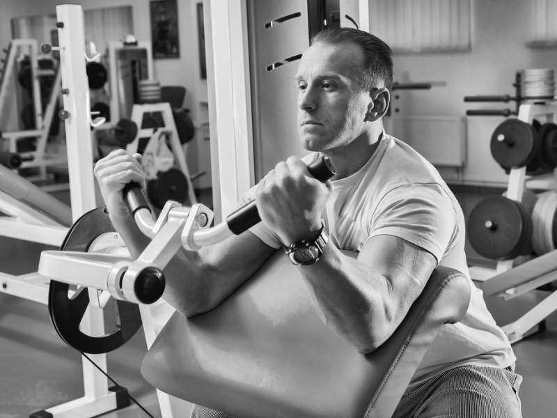 Caffeine Anhydrous vs. Green Tea Extract: Formulating the Energy Base for Daytime Fat Burners