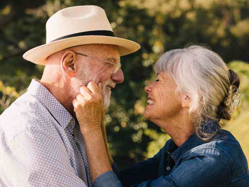 Resveratrol & NMN: Dual-Pathway NAD+ & Vascular Safety